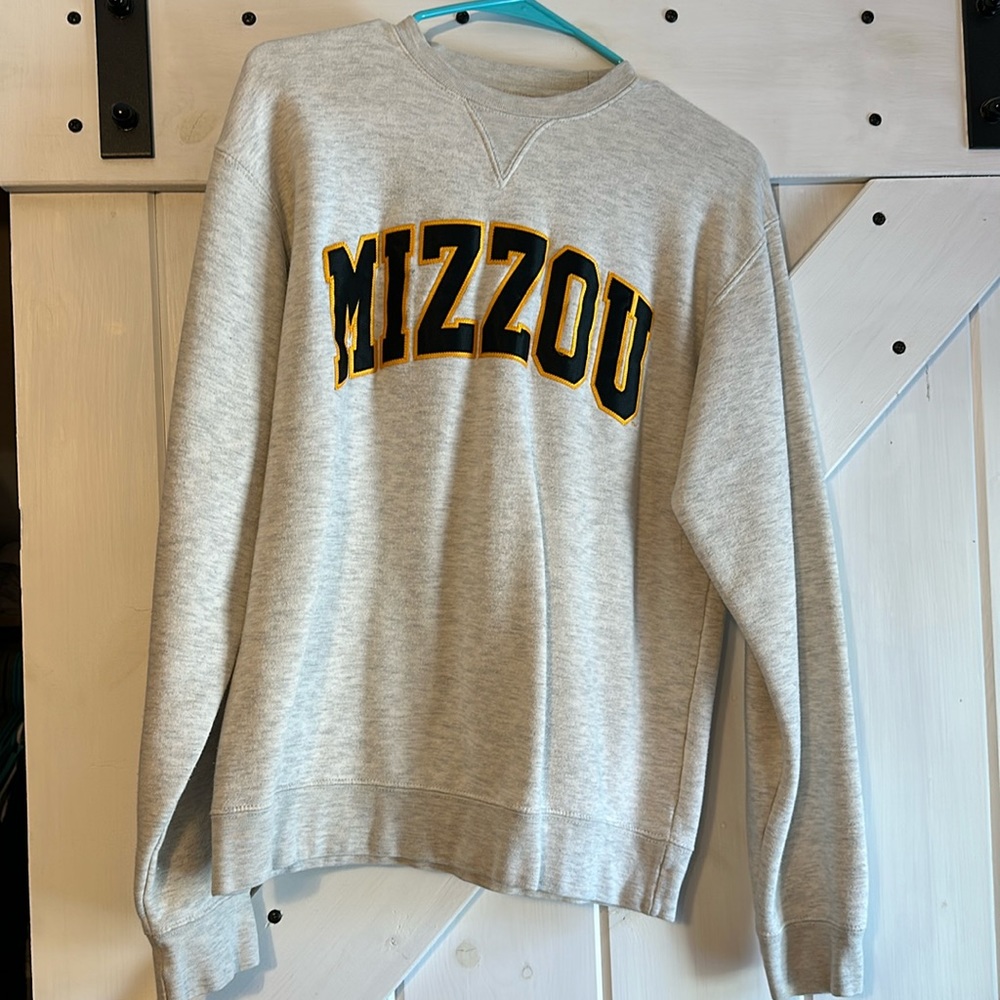 grey mizzou crew neck